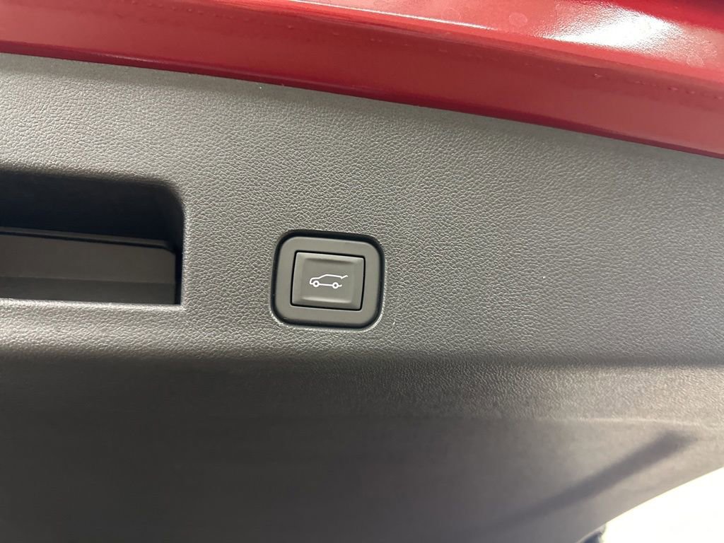 New 2026 Buick Enclave Avenir image 24