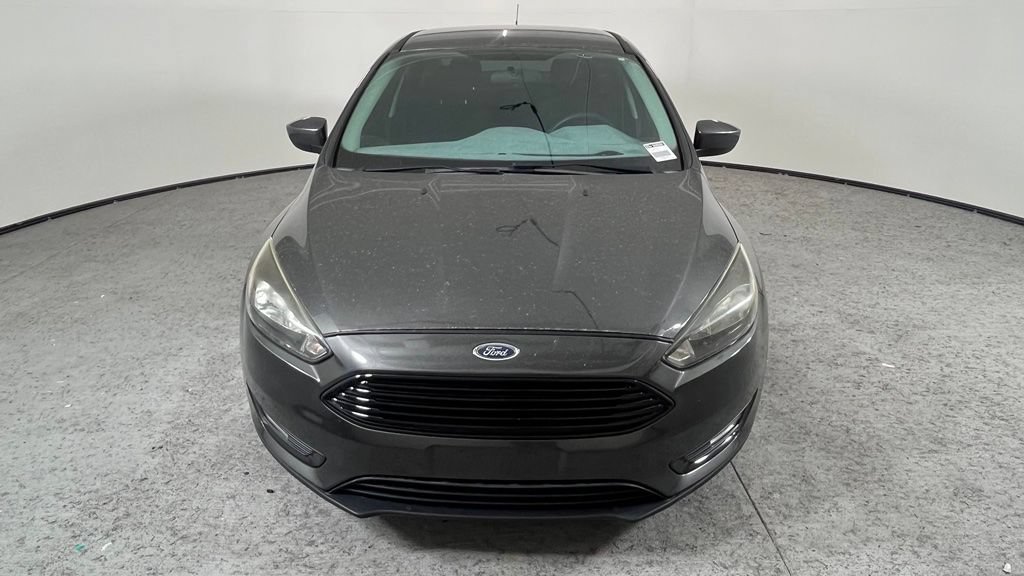 Used 2018 Ford Focus SE w/ SE Appearance Package FWD image 8