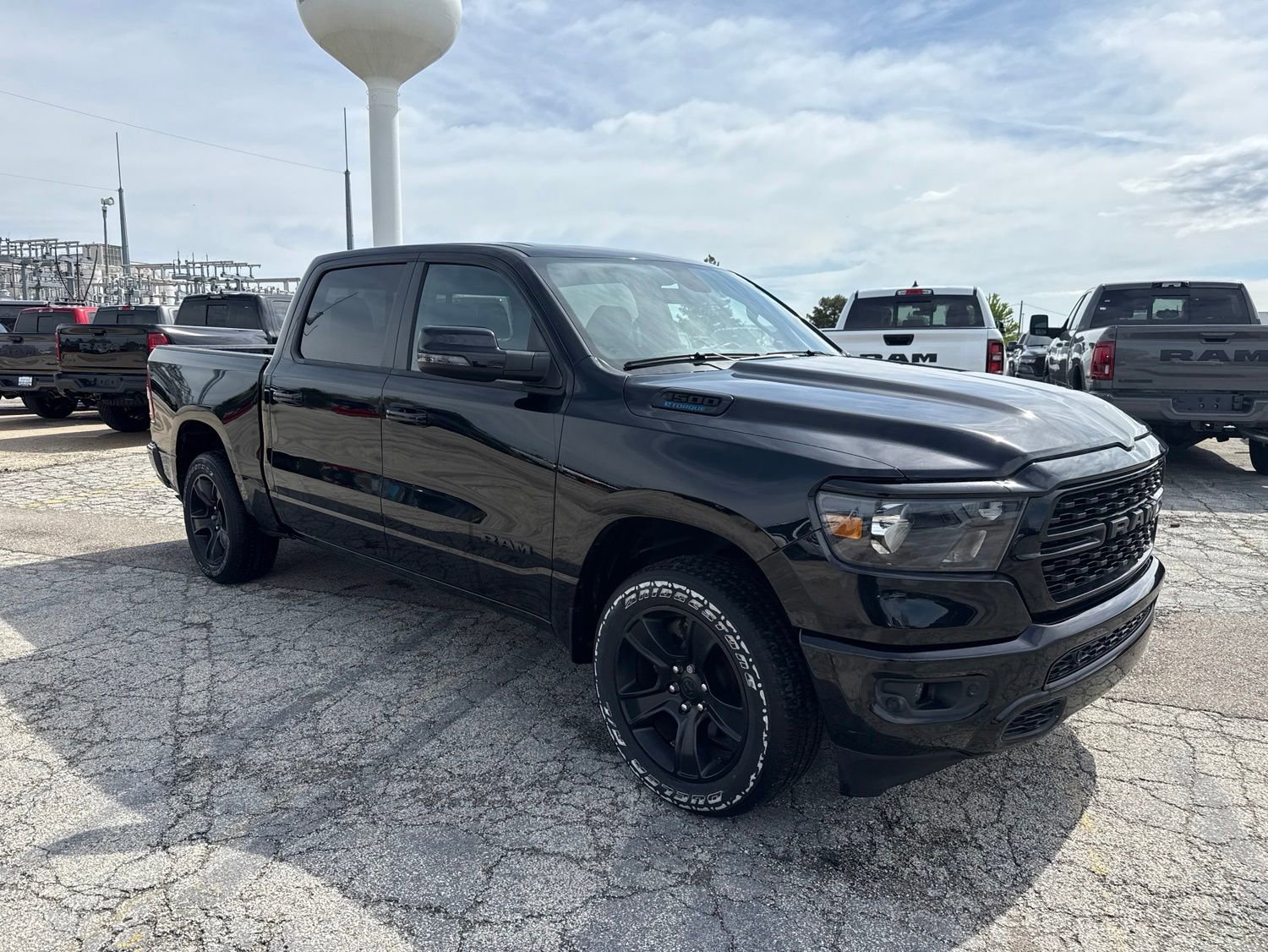 Used 2023 RAM 1500 Big Horn AWD/4WD image 4