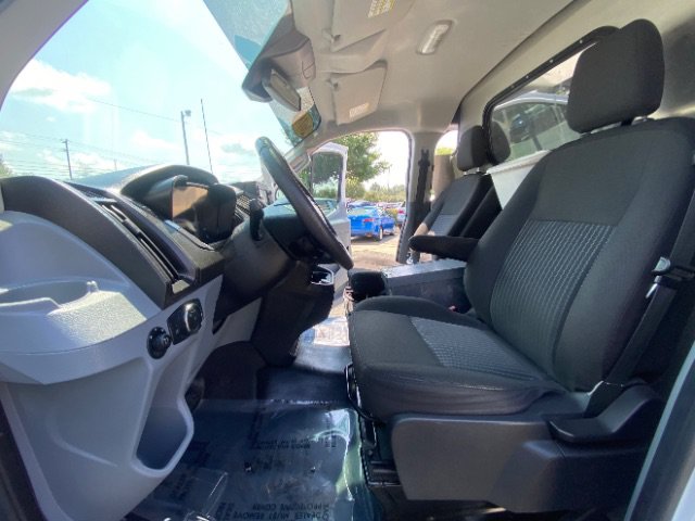Used 2018 Ford Transit 250 130 Low Roof w/ Exterior Upgrade Package RWD image 15