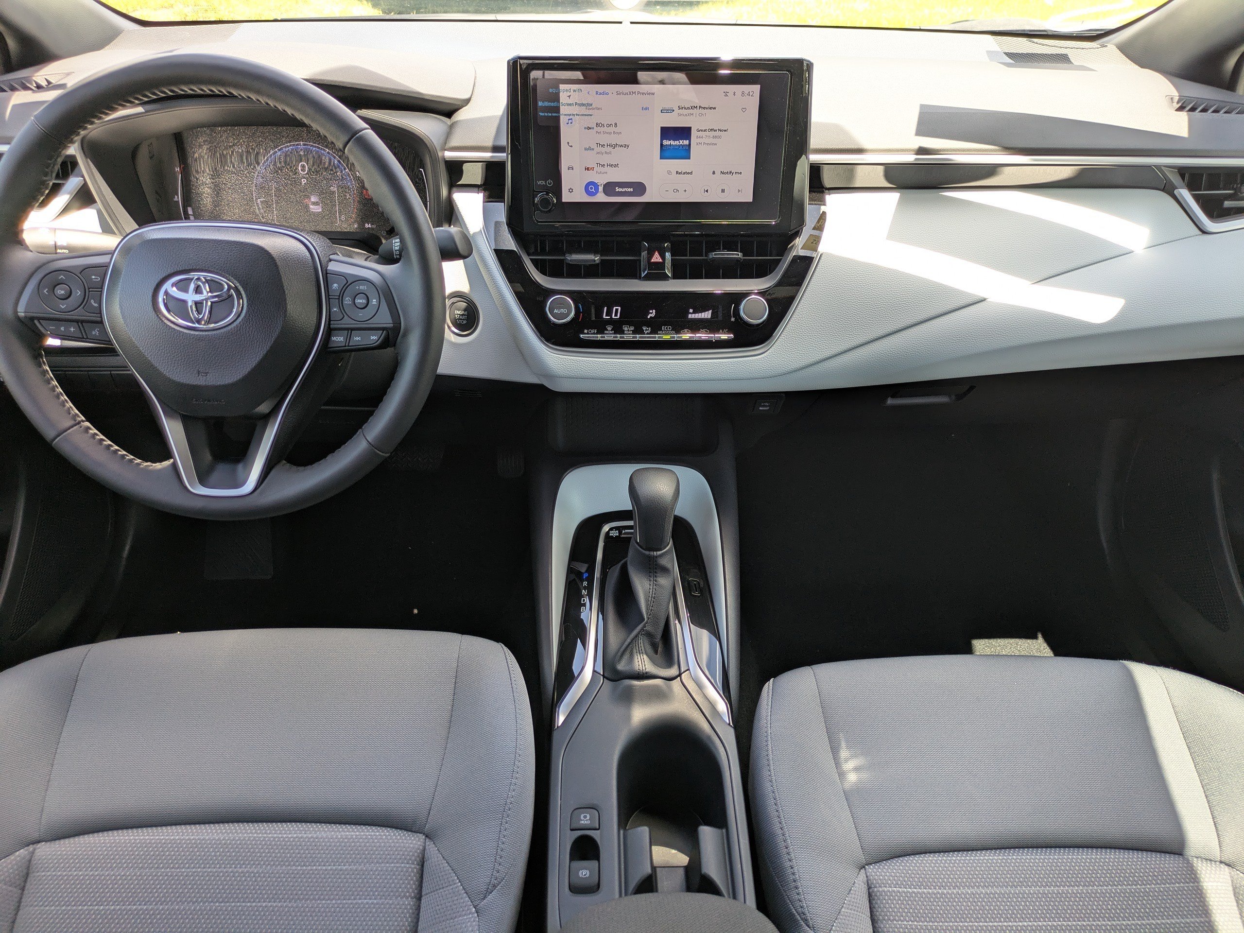 Used 2026 Toyota Corolla SE FWD image 13
