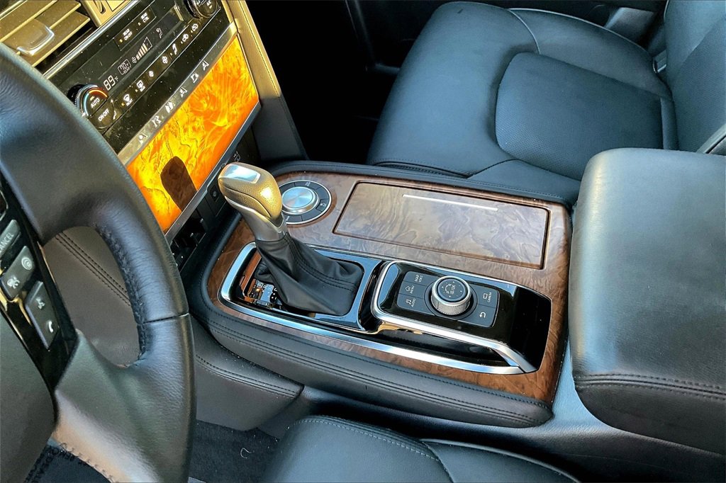 Used 2024 Nissan Armada SL w/ Captain's Chairs Package image 17