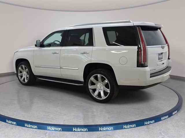 Used 2018 Cadillac Escalade Luxury AWD/4WD image 8