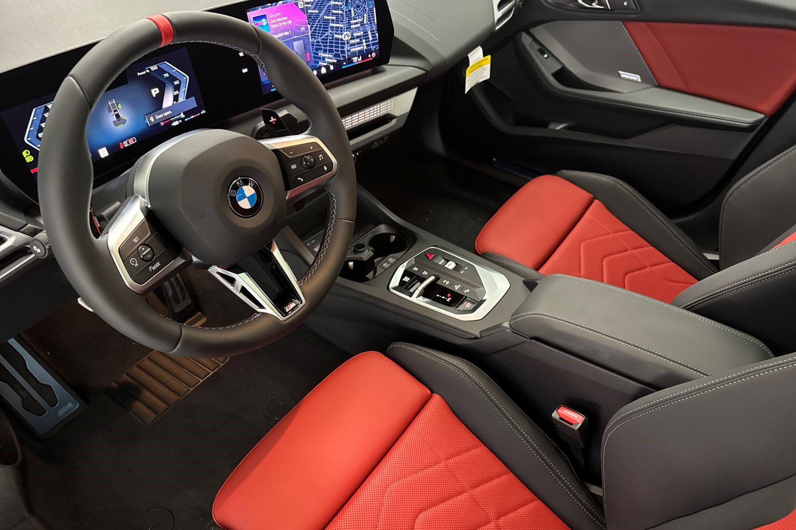 Used 2026 BMW M235i xDrive w/ Premium Package AWD/4WD image 4