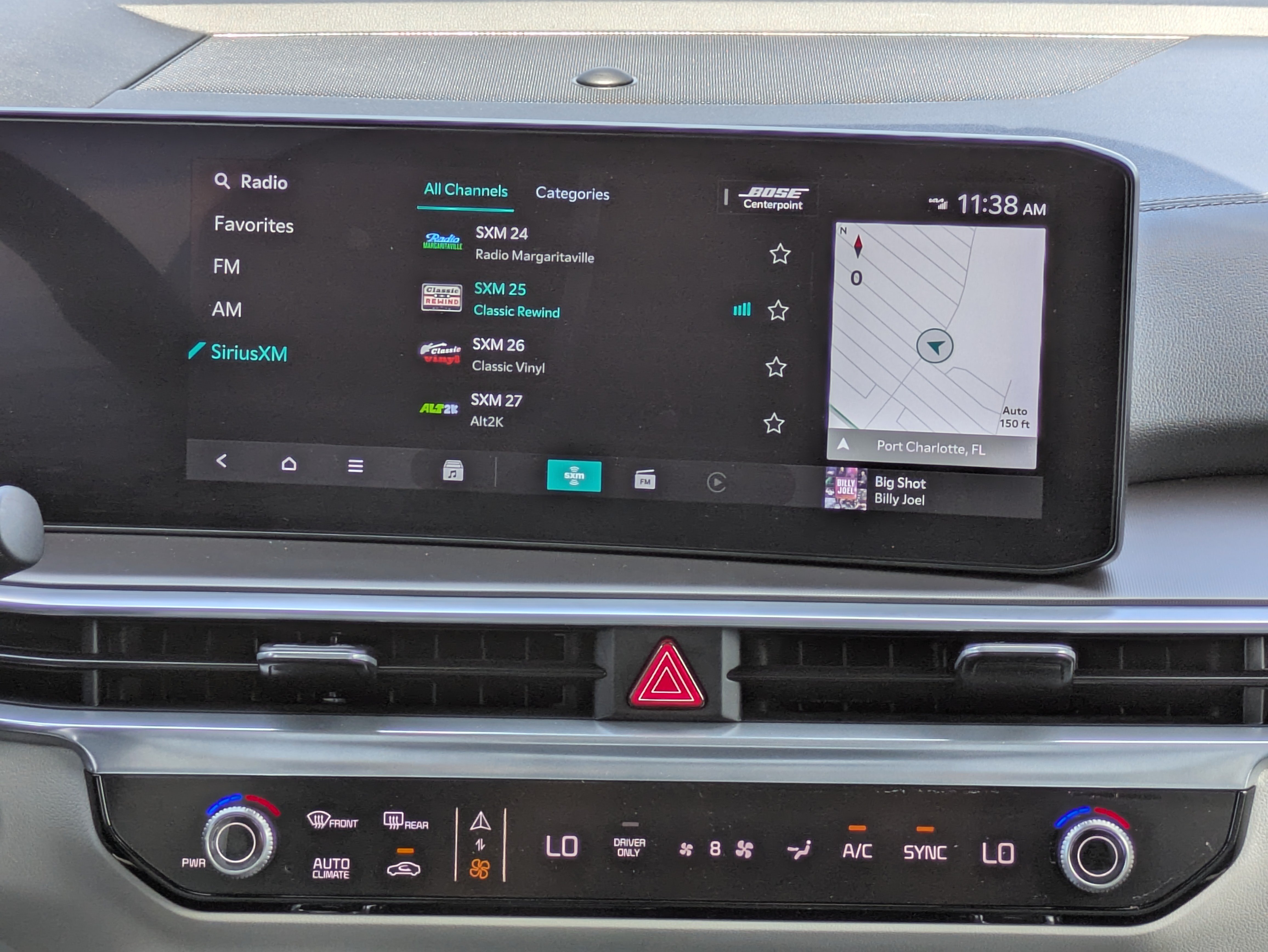 Certified 2025 Kia Sorento SX Prestige AWD/4WD image 18
