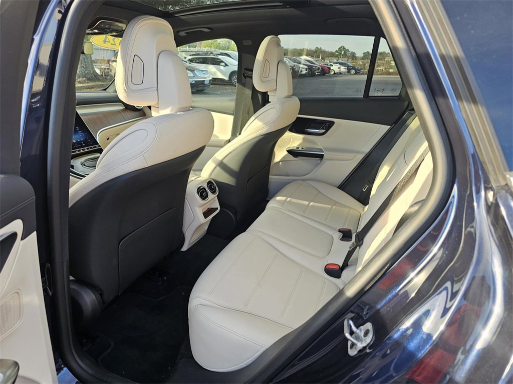 Certified 2024 Mercedes-Benz GLC 300 4MATIC image 25