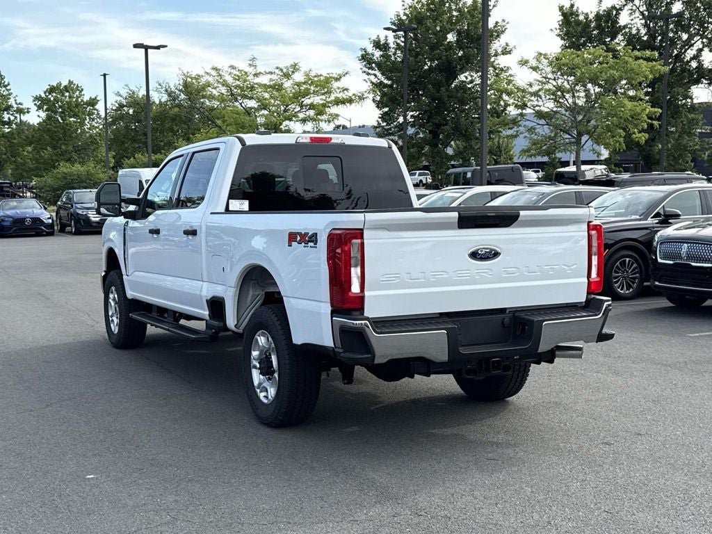 New 2026 Ford F250 XLT w/ FX4 Off-Road Package AWD/4WD image 4