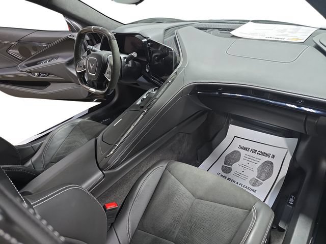 Used 2025 Chevrolet Corvette Z06 w/ Stealth Interior Trim Package RWD image 9