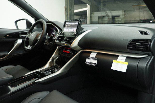 New 2026 Mitsubishi Eclipse Cross SEL AWD/4WD image 17