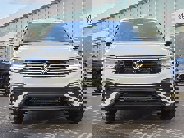 Used 2024 Volkswagen Tiguan S image 15