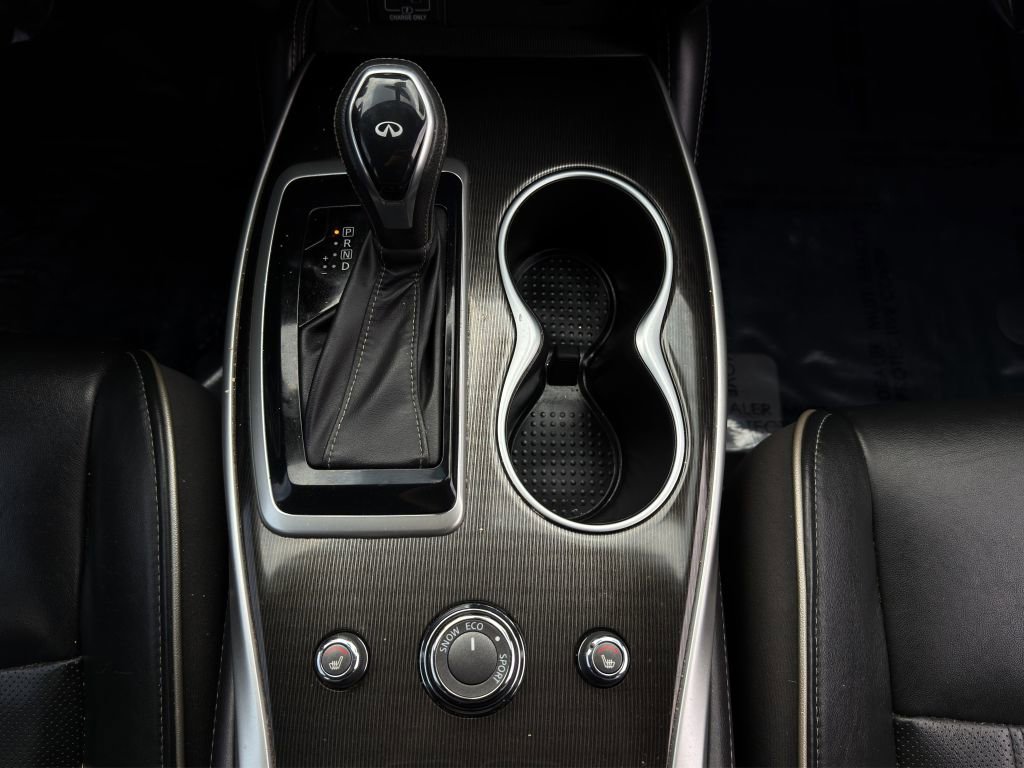 Used 2020 INFINITI QX60 Luxe w/ Essential Package image 19