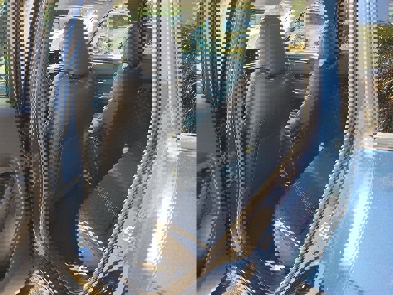 Used 2025 MAZDA CX-50 AWD 2.5 S w/ Premium Package image 10