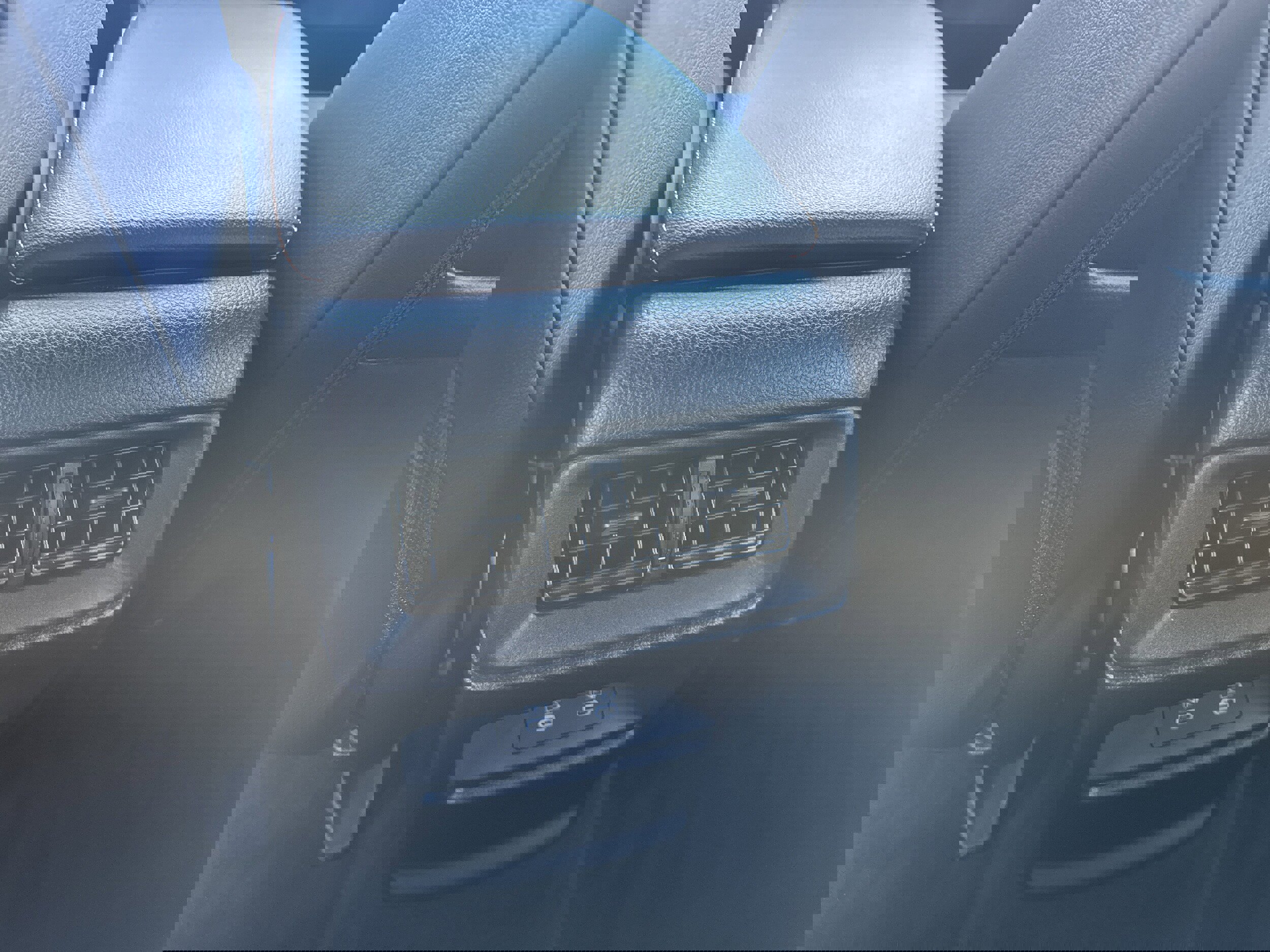 Used 2025 Honda CR-V Sport-L image 18