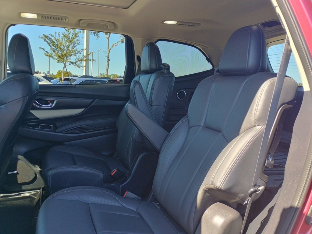 Certified 2022 Subaru Ascent Limited w/ Technology Package image 17