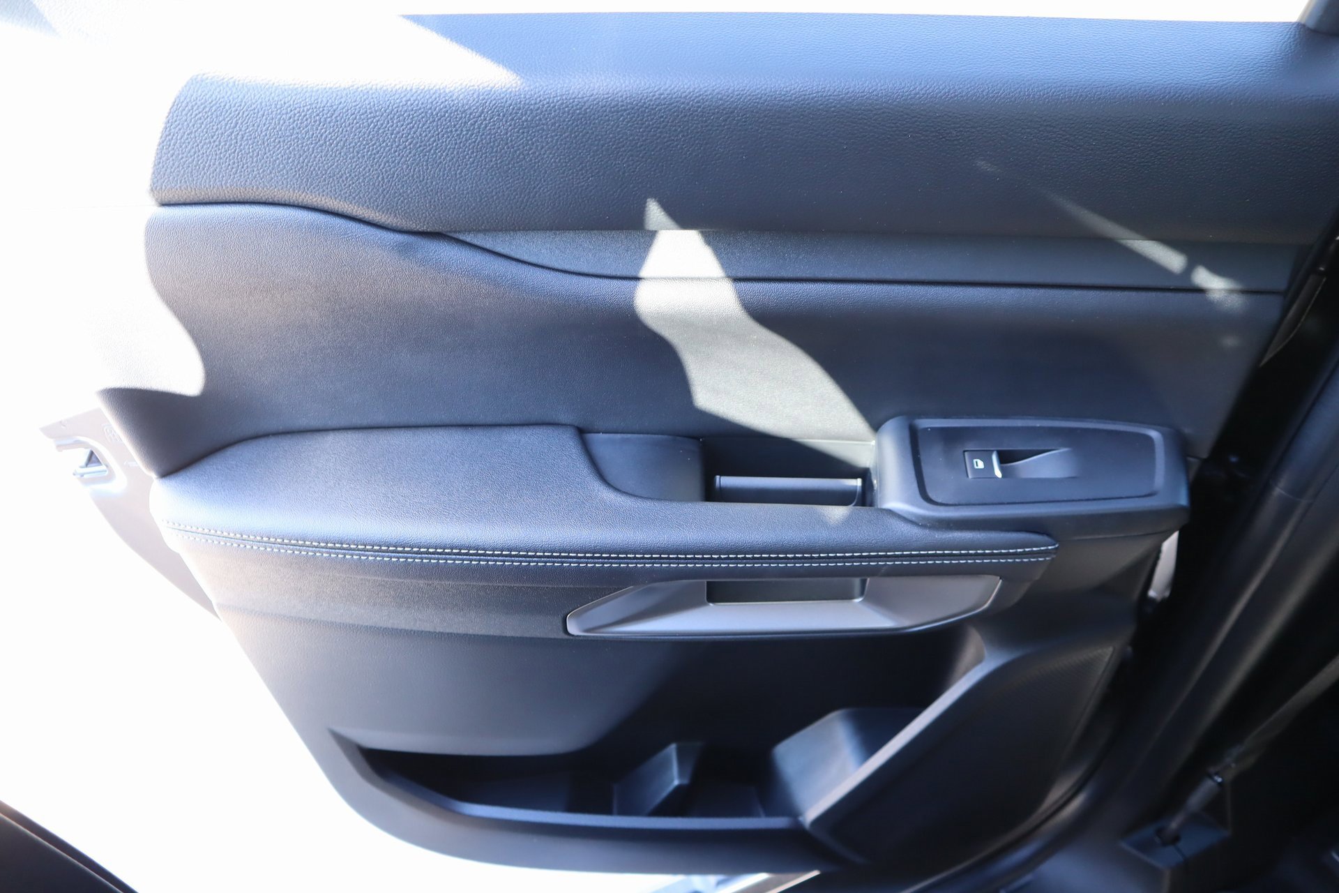 New 2025 Ford Ranger Lariat w/ FX4 Off-Road Package image 17