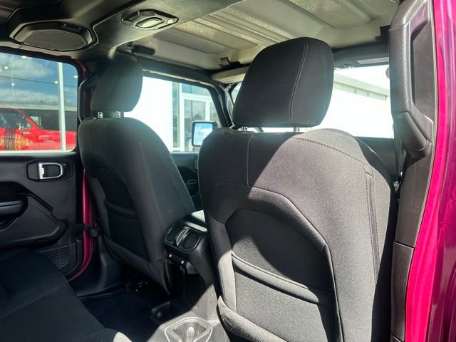 Used 2021 Jeep Wrangler Unlimited Sport image 16