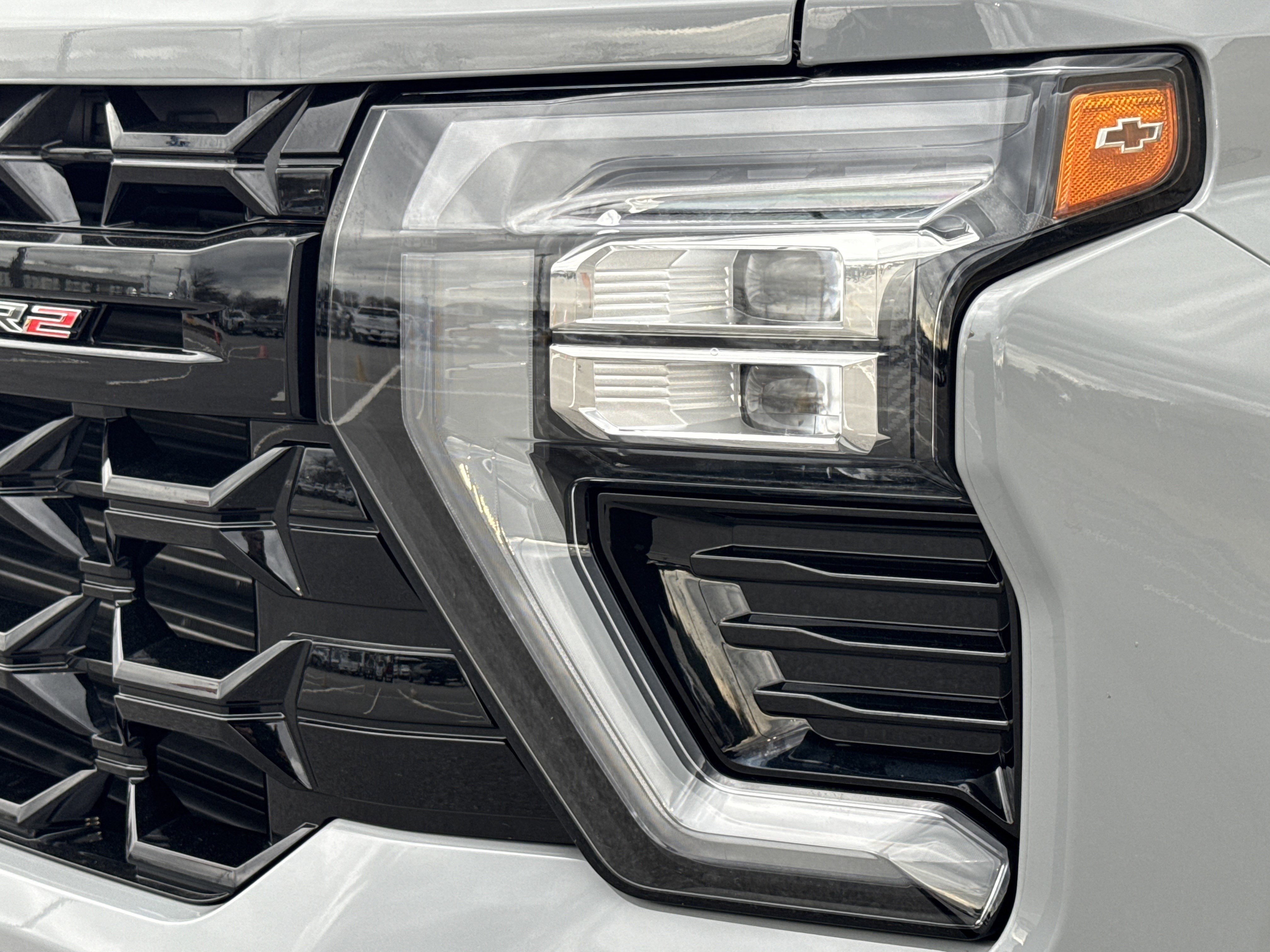 Used 2024 Chevrolet Silverado 2500 ZR2 w/ Technology Package image 6