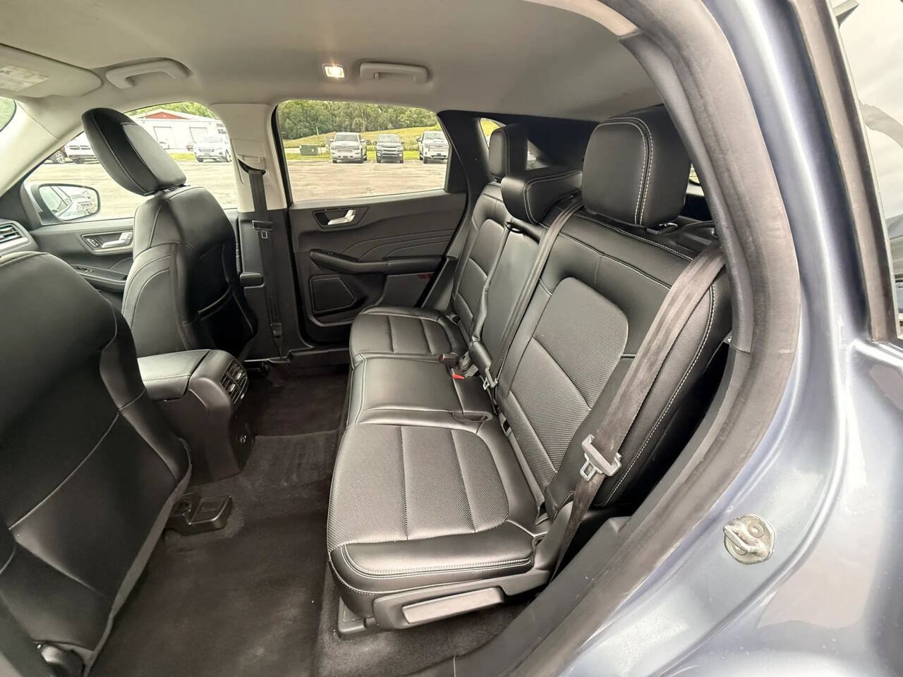 Used 2022 Ford Escape SEL AWD/4WD image 13