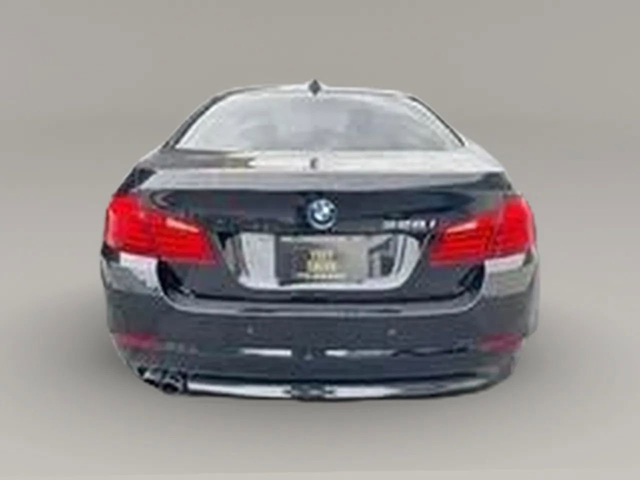Used 2012 BMW 528i Sedan RWD image 2
