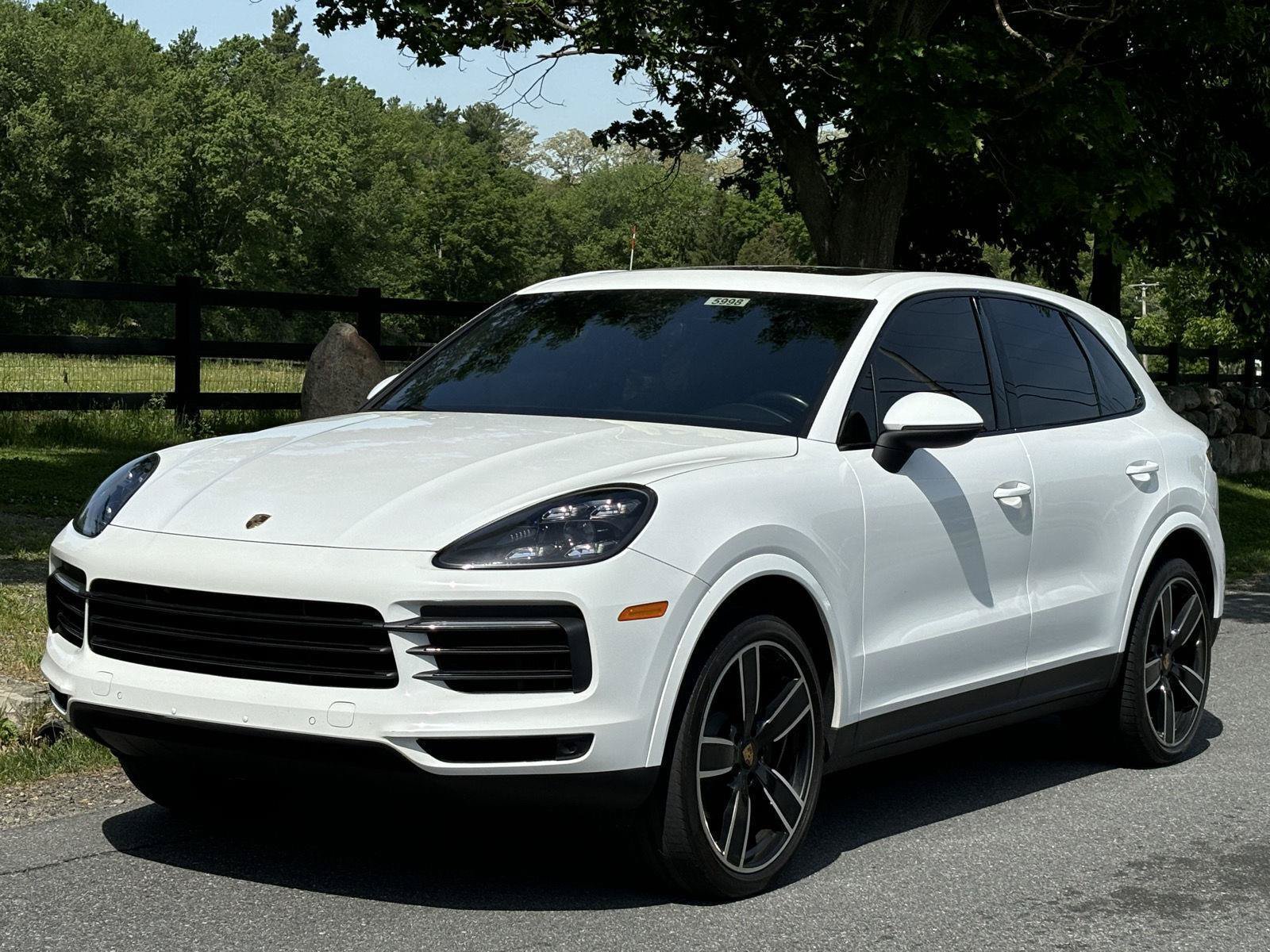 Used 2019 Porsche Cayenne w/ Premium Plus Package AWD/4WD image 10
