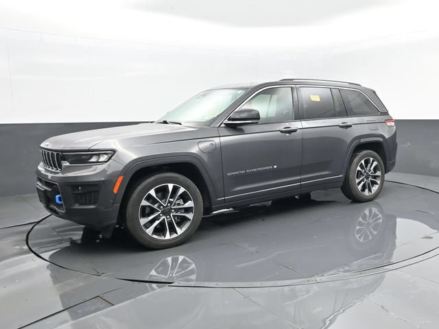 Used 2022 Jeep Grand Cherokee Overland w/ Luxury Tech Group IV