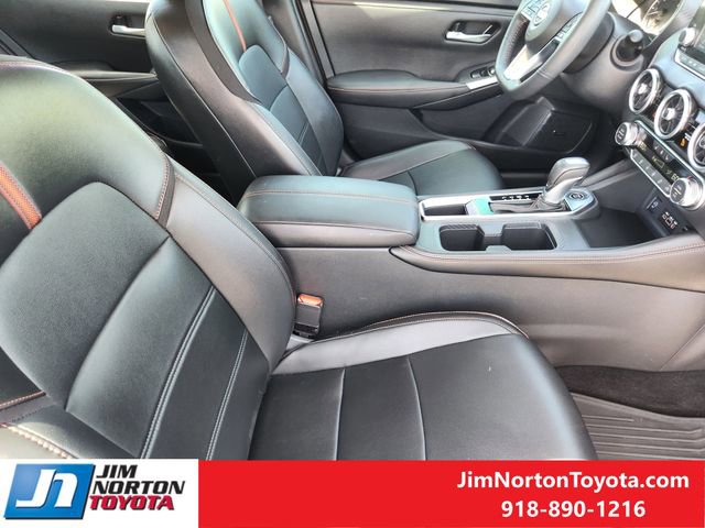 Used 2024 Nissan Sentra SR w/ SR Premium Package image 16