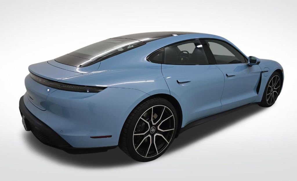 Used 2023 Porsche Taycan w/ Premium Package image 4