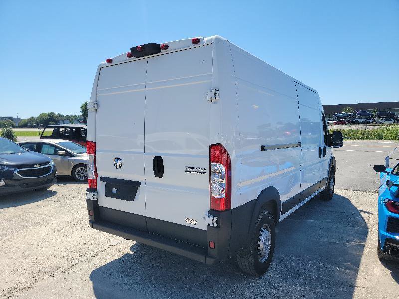 Used 2025 RAM ProMaster 2500 w/ Convenience Group FWD image 7