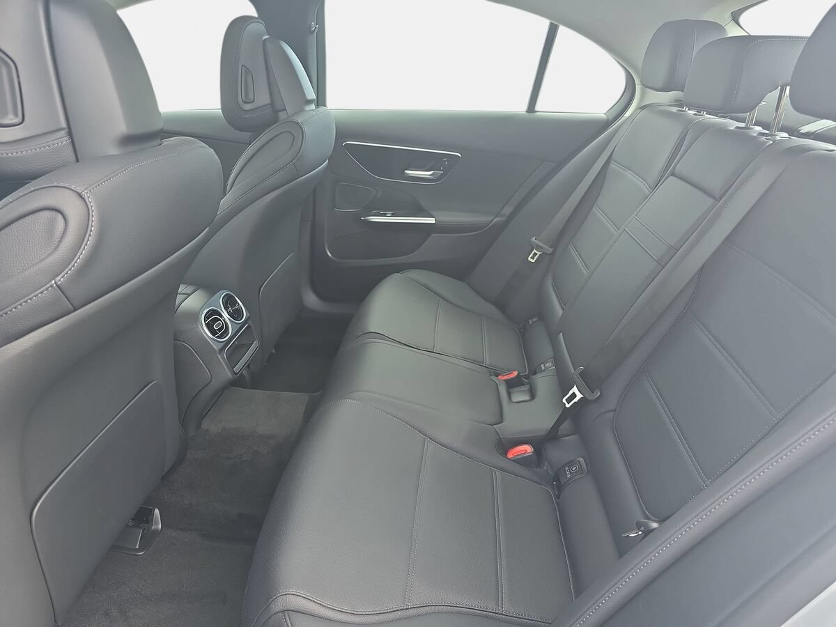 New 2026 Mercedes-Benz C 300 4MATIC Sedan image 14