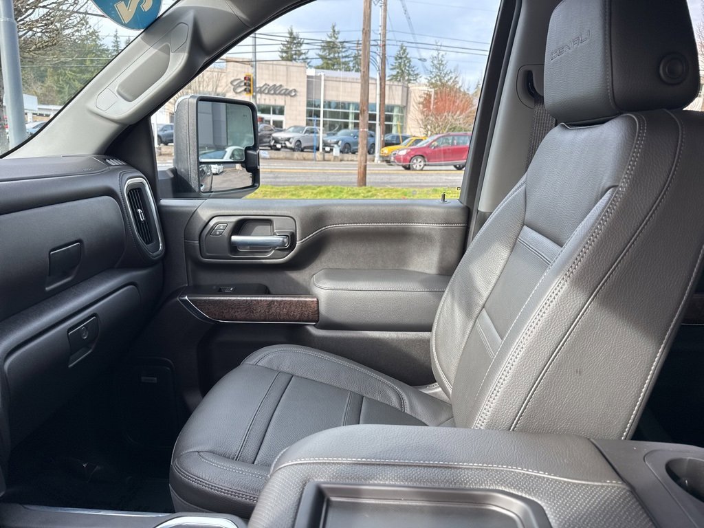 Used 2022 GMC Sierra 2500 Denali image 37