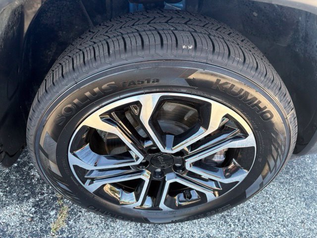 Used 2023 Jeep Compass Limited w/ Sun and Sound Group AWD/4WD image 22