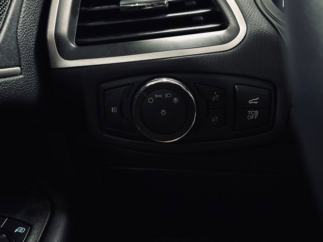 Used 2022 Ford Edge SEL w/ Convenience Package image 29