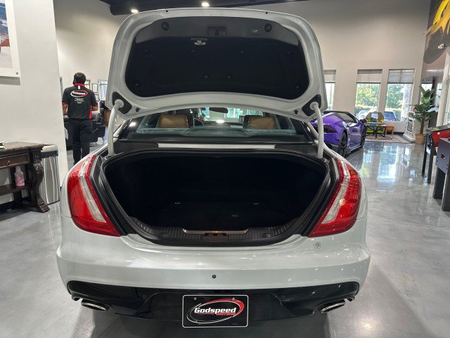 Used 2016 Jaguar XJ R-Sport RWD image 38