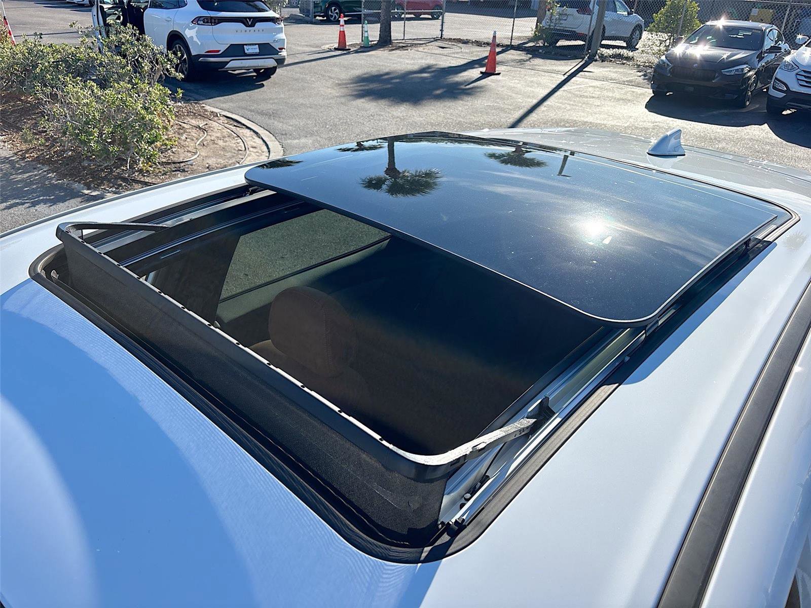 New 2025 VinFast VF 8 Plus image 20