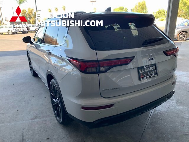 New 2025 Mitsubishi Outlander SEL Black Edition image 6