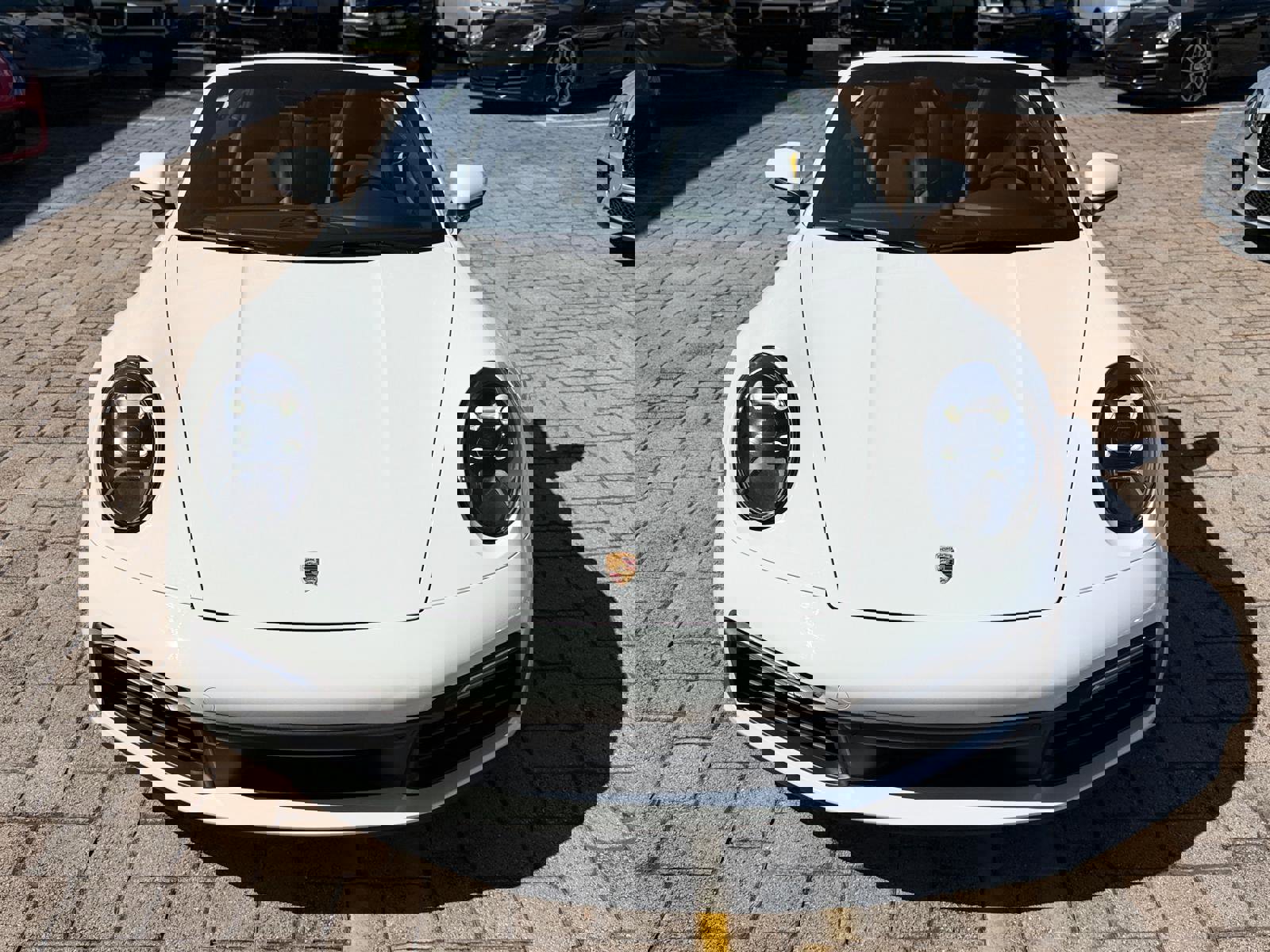 Used 2023 Porsche 911 Carrera image 4