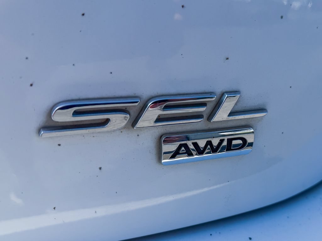 Used 2017 Ford Edge SEL w/ Equipment Group 201A AWD/4WD image 5