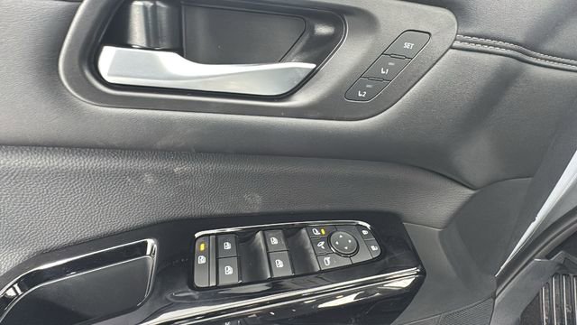 New 2026 Nissan Pathfinder Platinum image 21