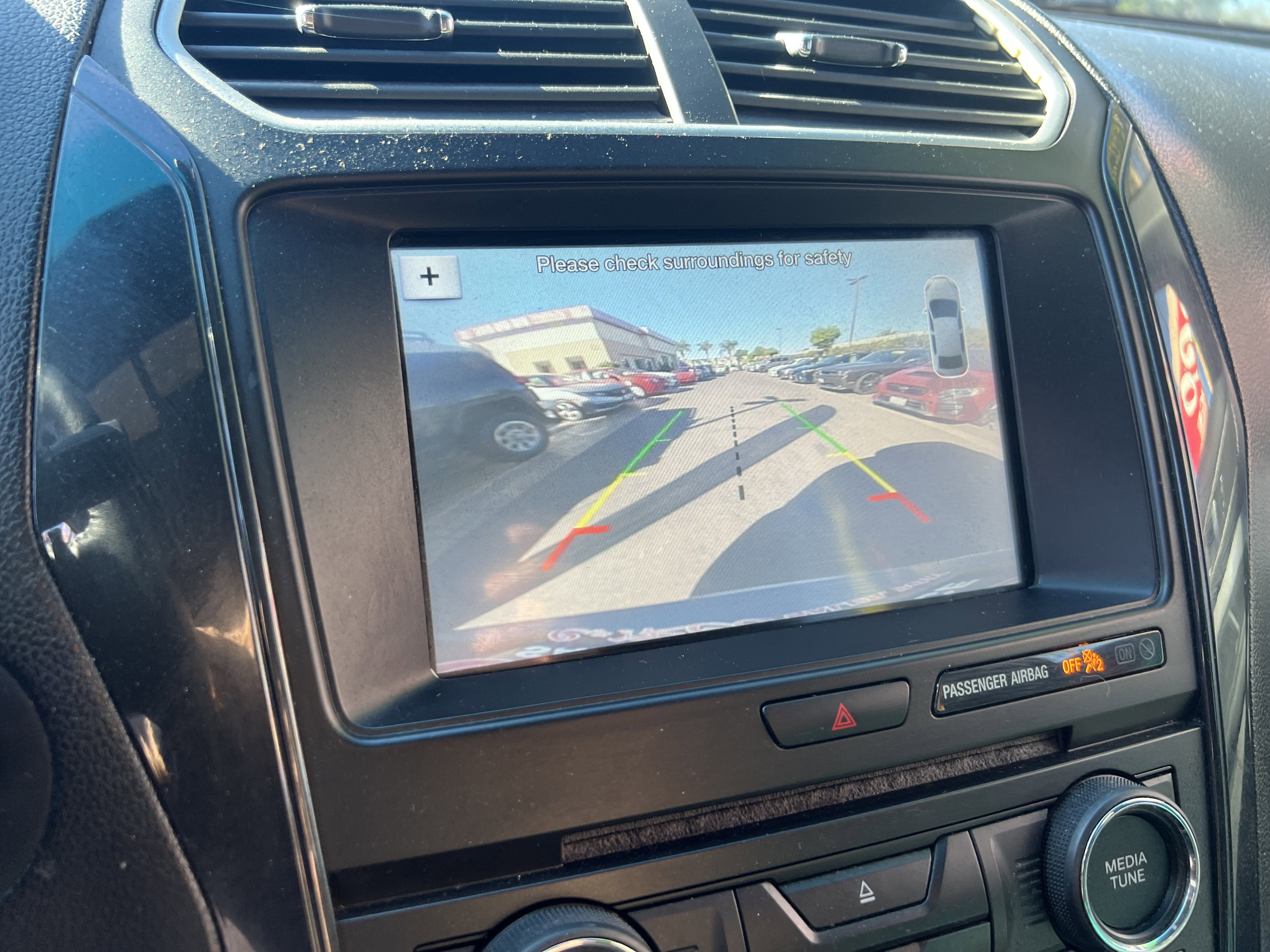 Used 2017 Ford Explorer XLT w/ Equipment Group 201A image 20