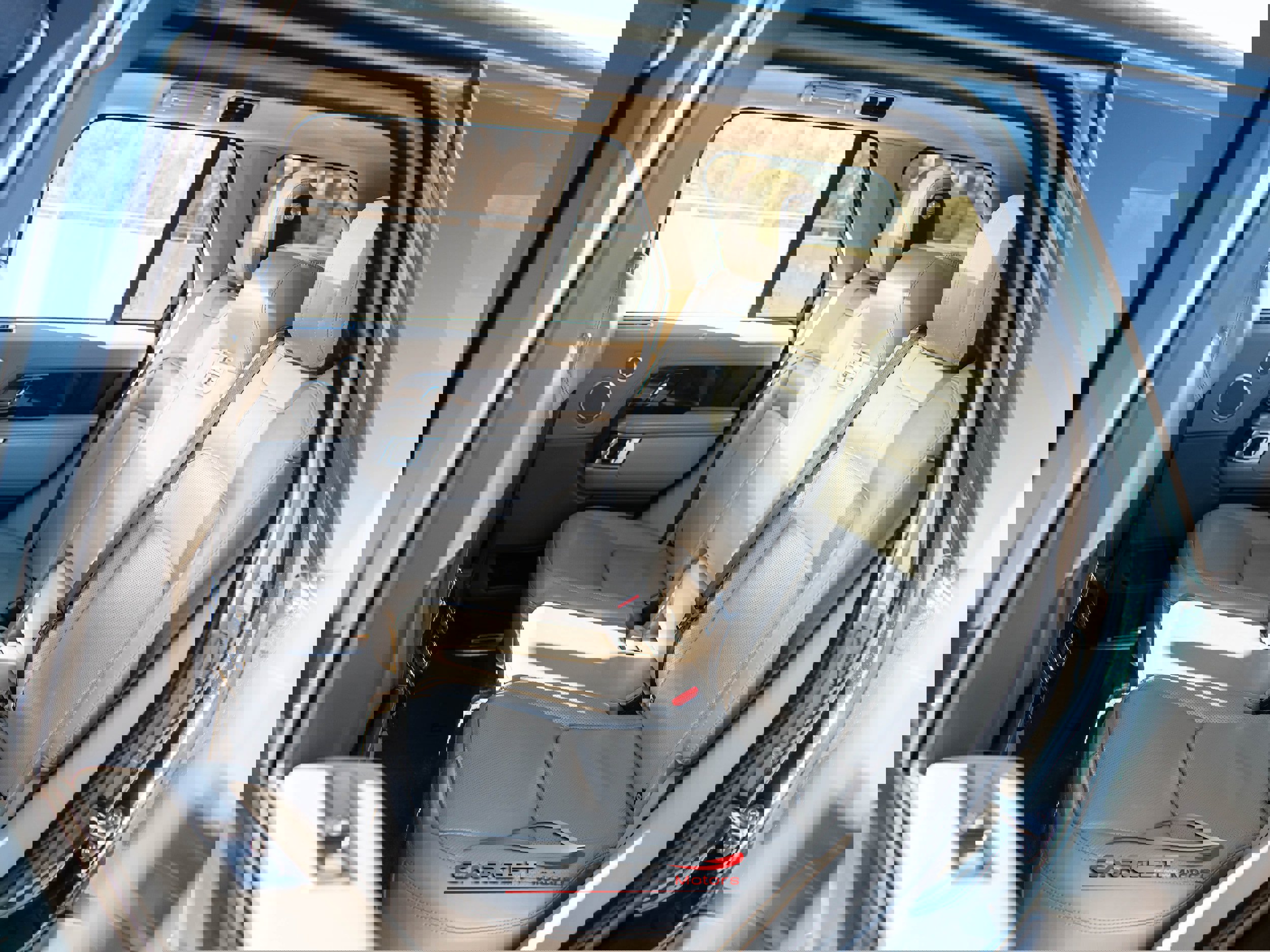 Used 2020 Land Rover Range Rover HSE image 20