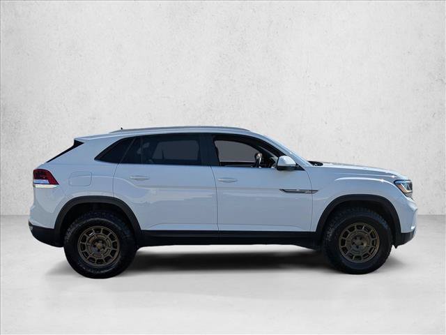Used 2021 Volkswagen Atlas Cross Sport SE FWD video 4