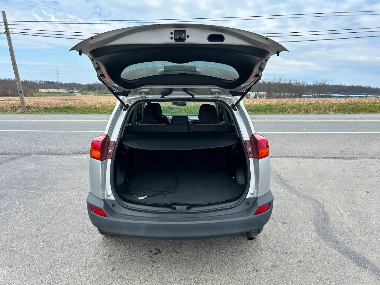 Used 2014 Toyota RAV4 XLE FWD image 12