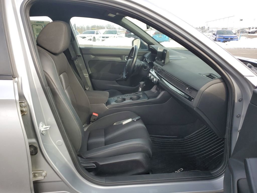 Used 2022 Honda Civic Sport image 39