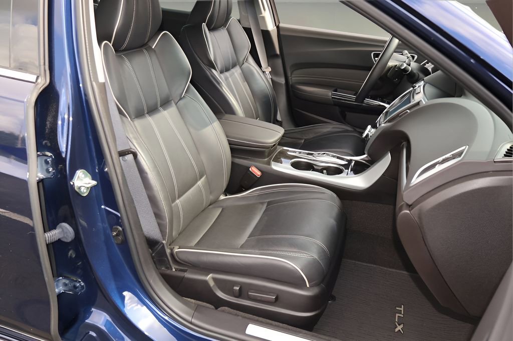 Used 2019 Acura TLX V6 w/ Technology Package FWD image 16