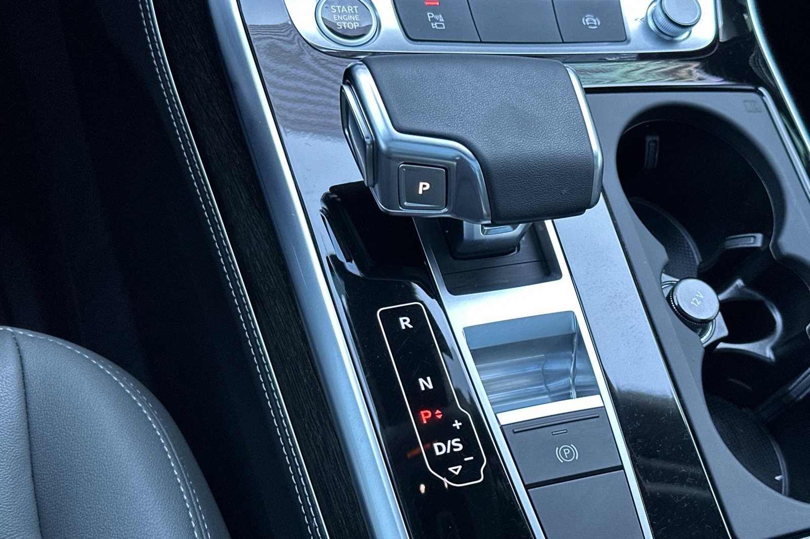 Used 2025 Audi Q7 3.0T Premium Plus image 25