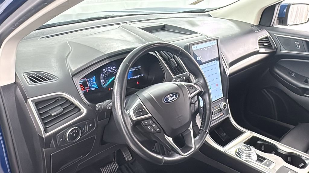 Used 2023 Ford Edge SEL image 36