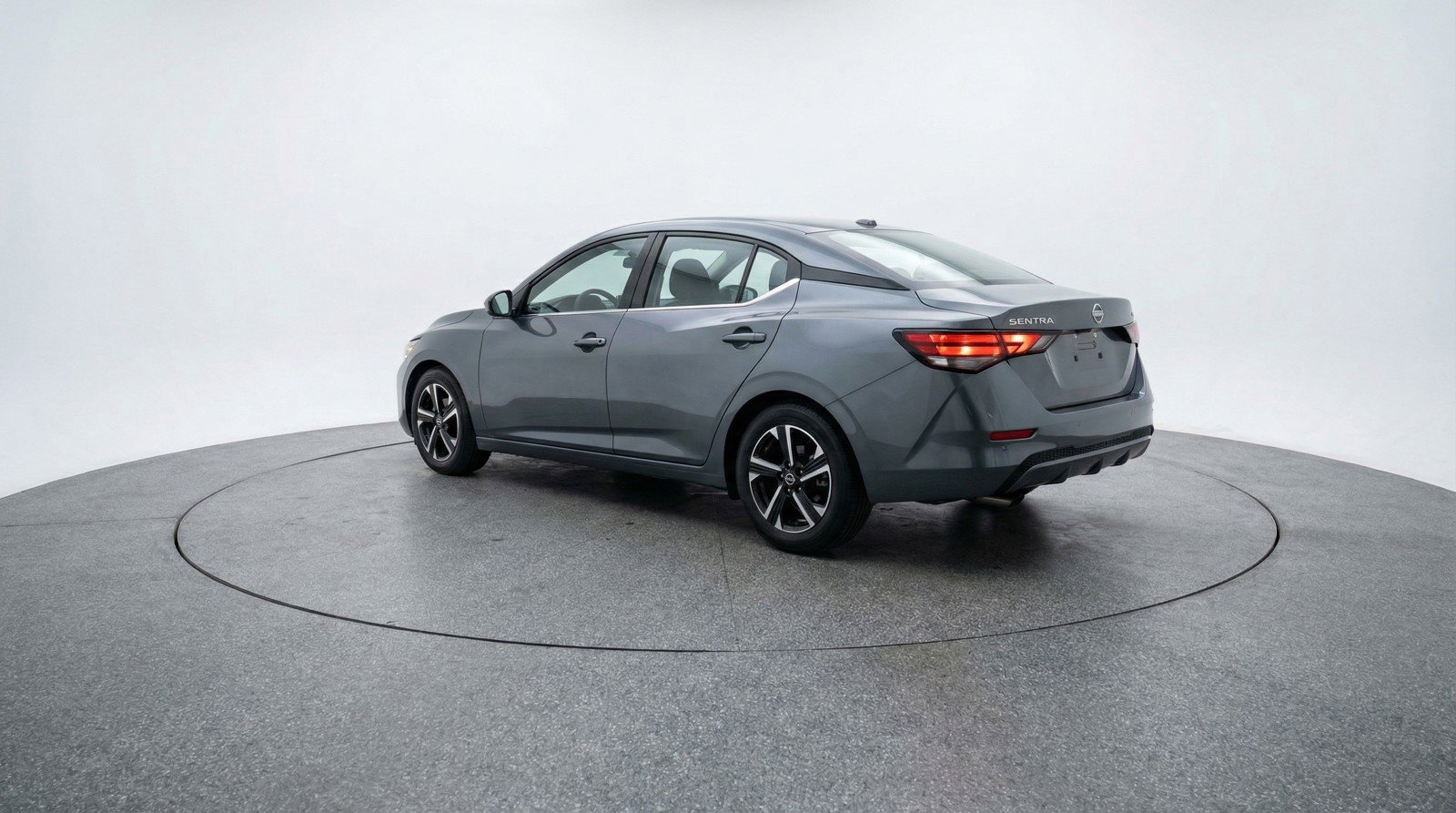 Used 2025 Nissan Sentra SV FWD image 6