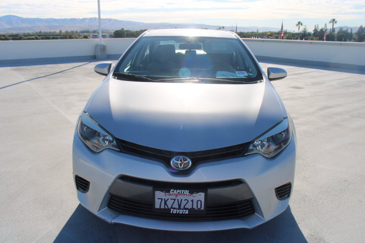Used 2015 Toyota Corolla LE FWD image 5