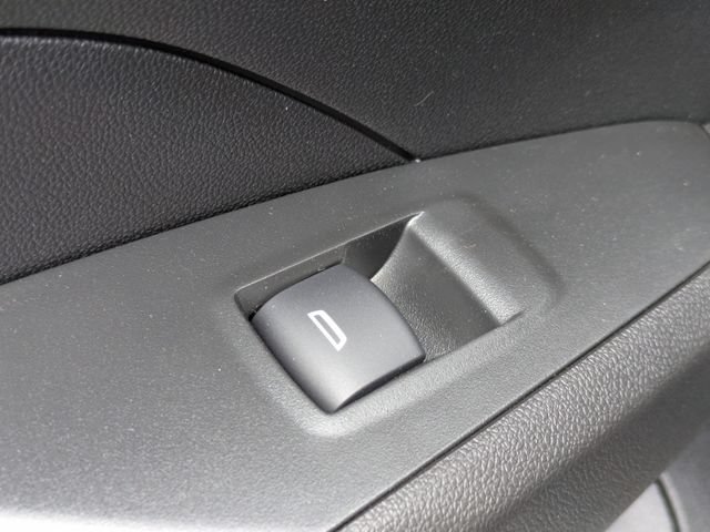 New 2026 Chevrolet Trax LT w/ Driver Confidence Package FWD image 22
