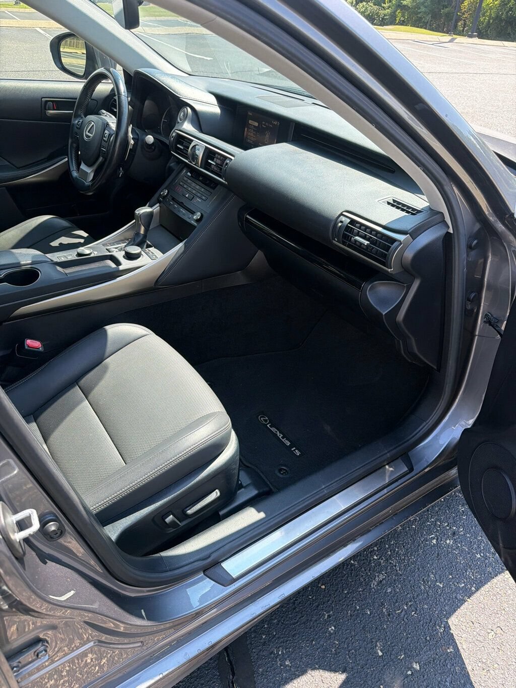 Used 2020 Lexus IS 300 w/ Accessory Package RWD image 12